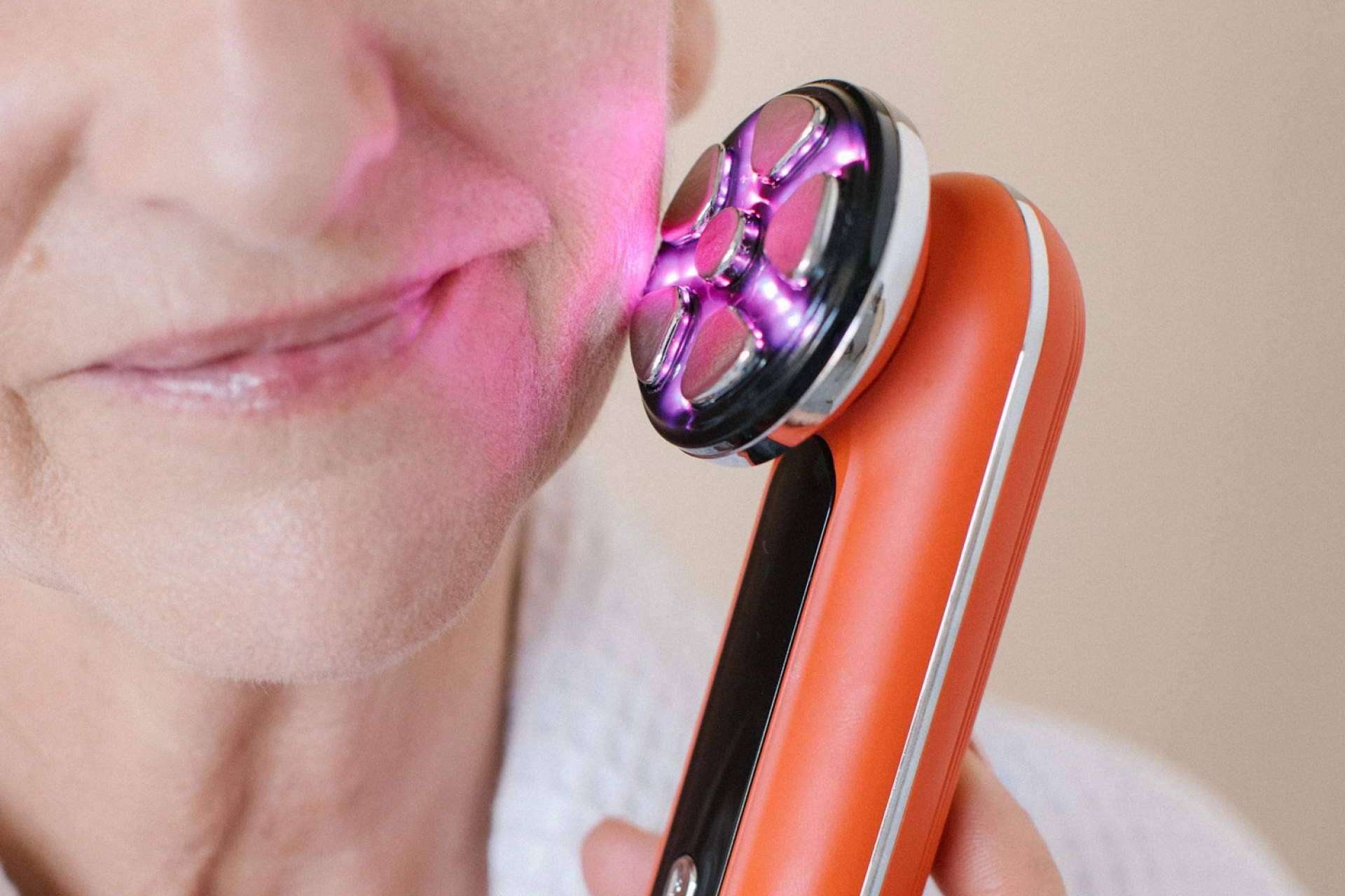 Masderm explica las ventajas de la radiofrecuencia facial y corporal