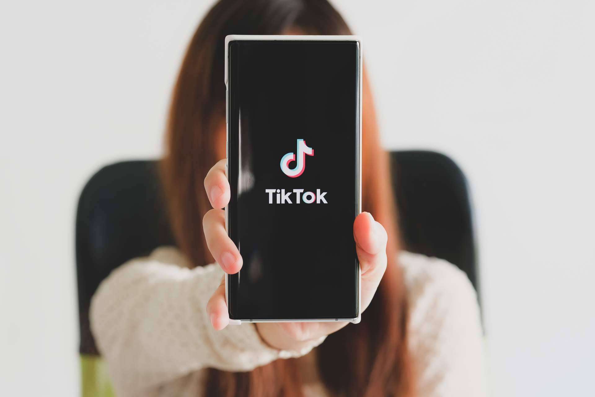 Cómo comprar seguidores de calidad en TikTok y monetizar, con VIP Increase