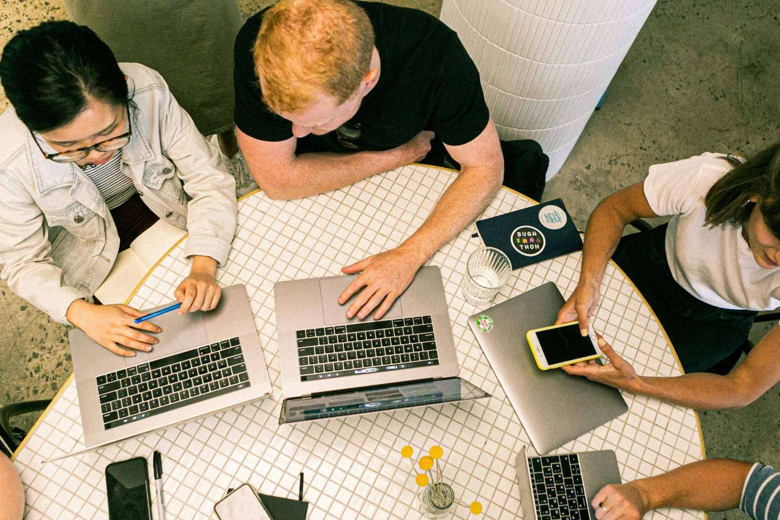 SkyRocketMonster, una agencia de marketing con especialistas en captación de leads para pymes