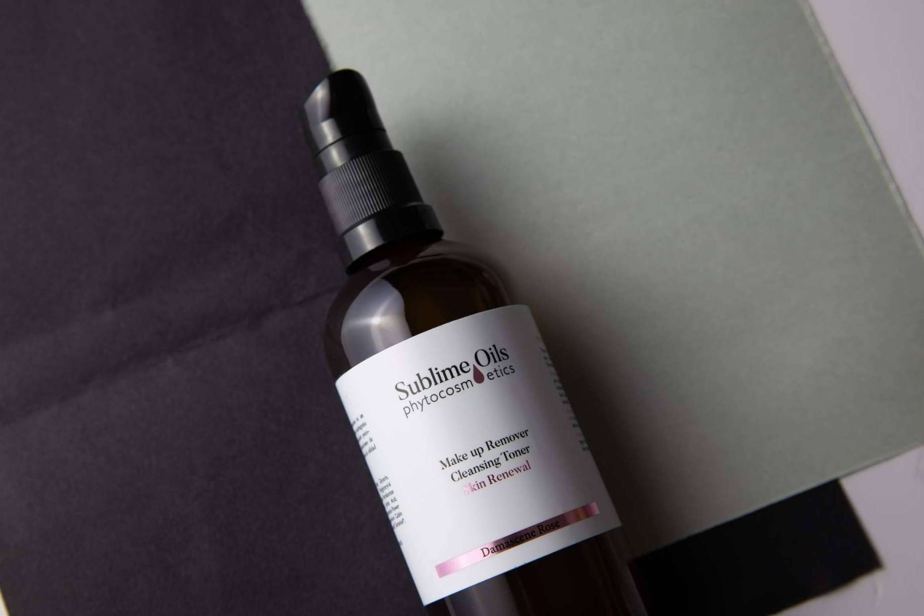El tónico de Rosa Damascena de Sublime Oils es el secreto ancestral de la belleza