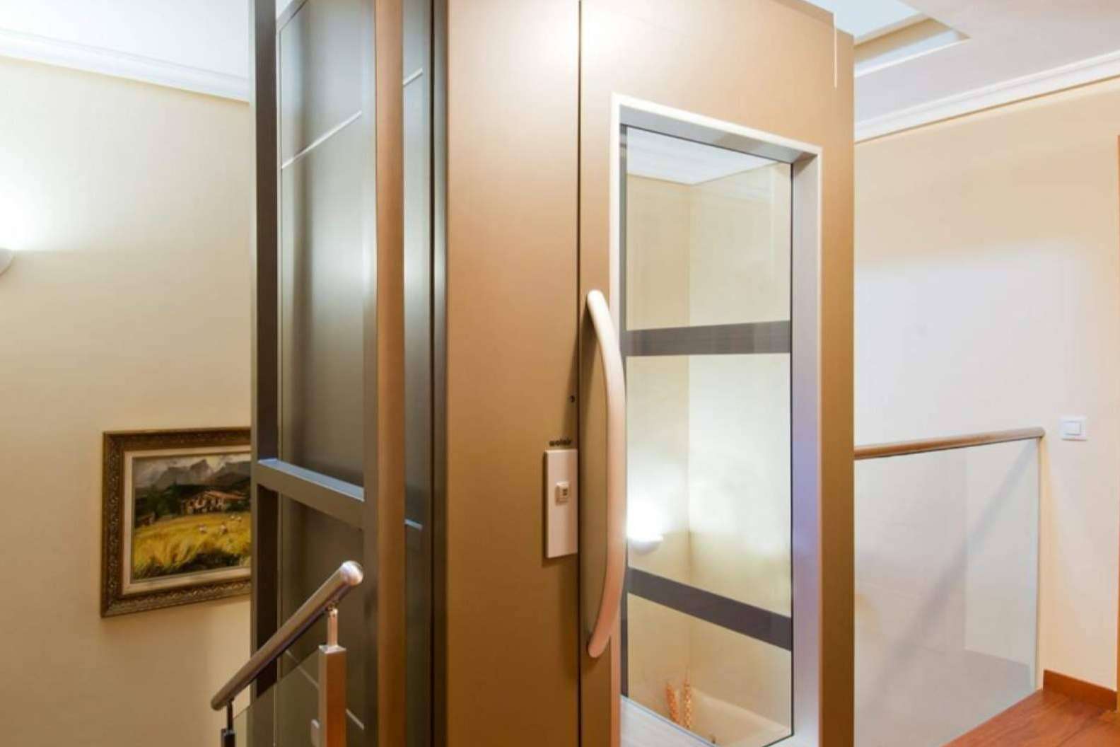La propuesta de Cibes Lift; ascensores pequeños para viviendas unifamiliares sin necesidad de hacer obra