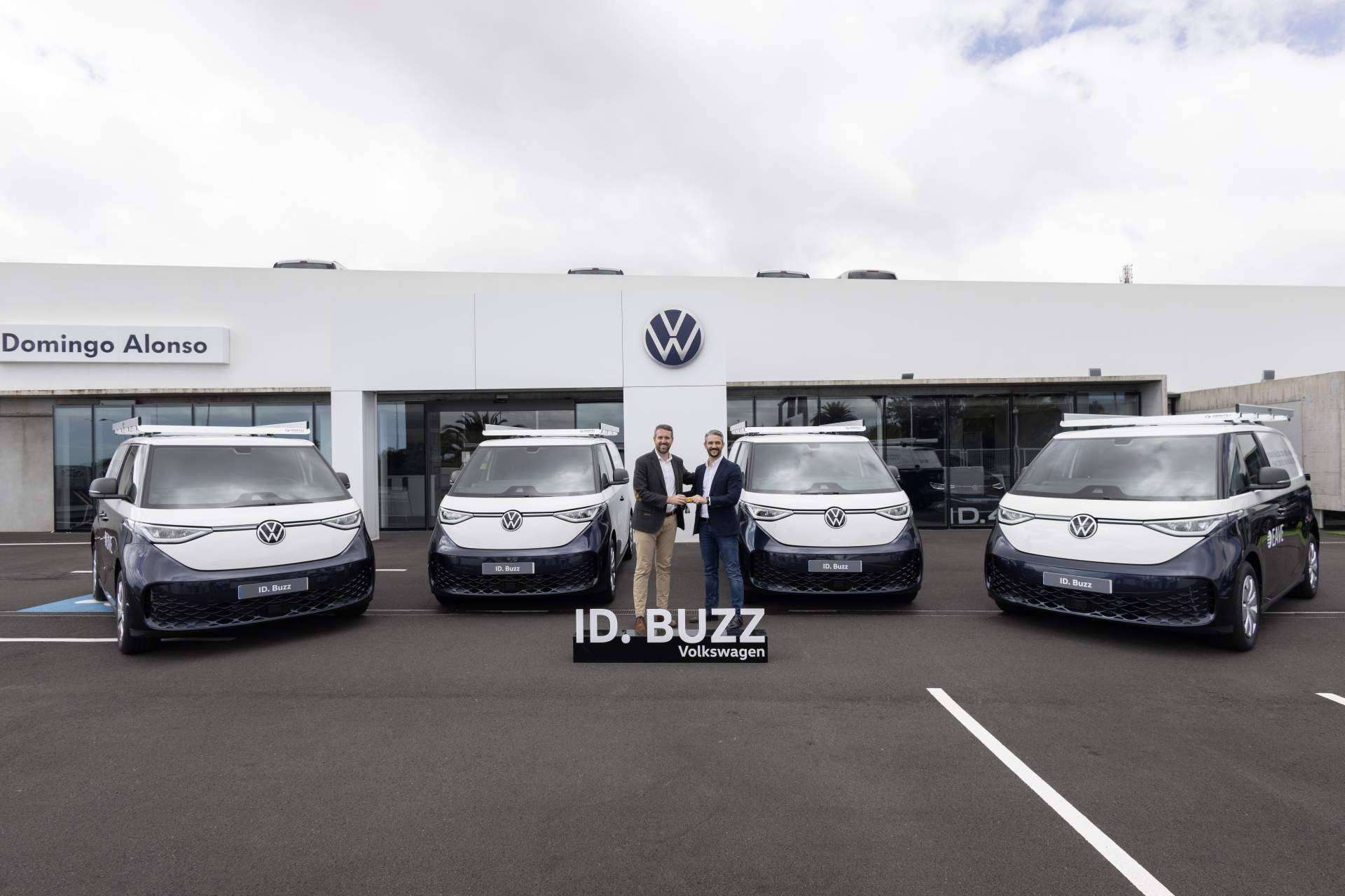 EAVE, un referente en la movilidad sostenible con su flota de Volkswagen ID. Buzz