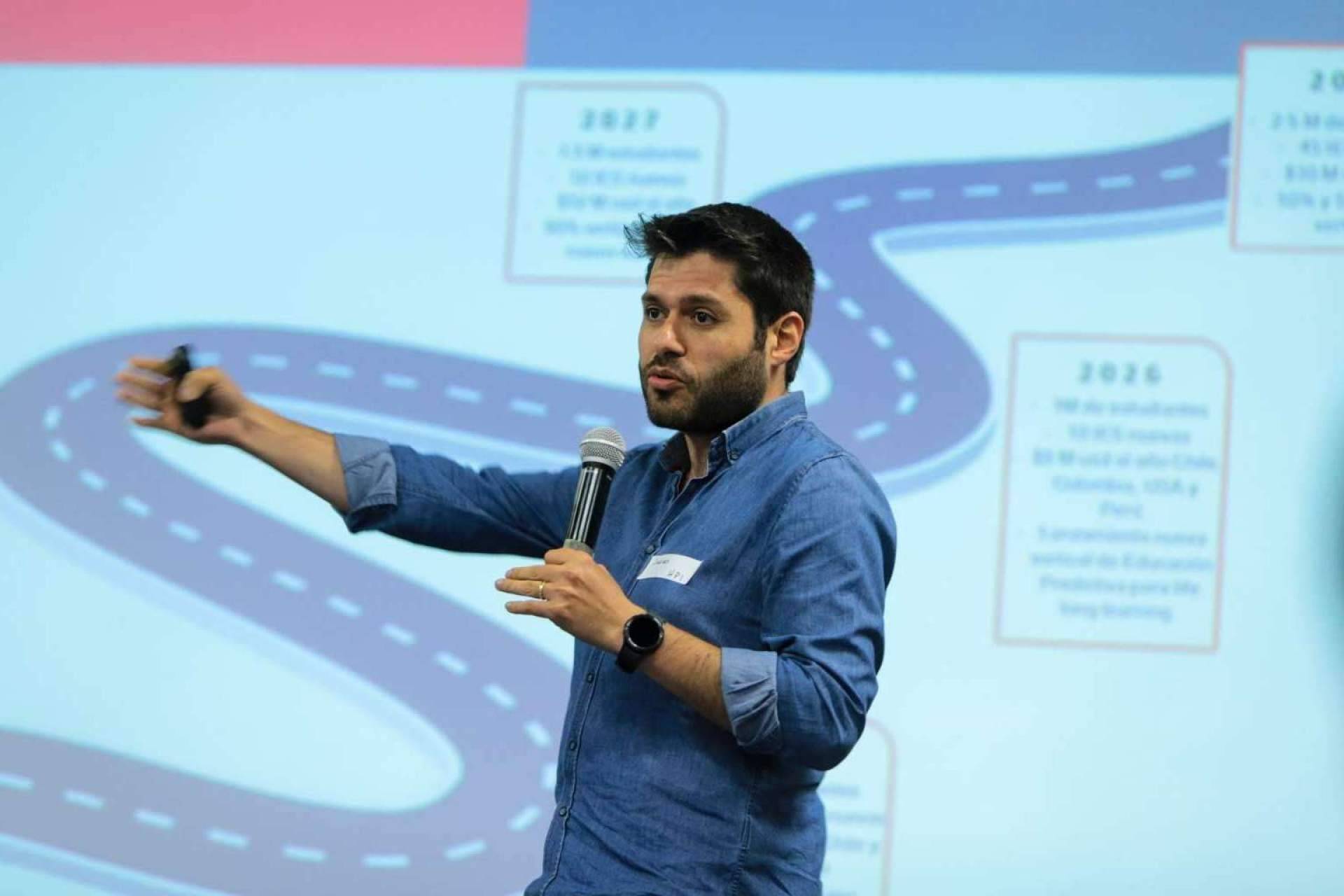 Smart Coach, una de las escuelas de coaching más grandes de habla hispana se convierte en la nueva adquisición de INNZPIRA