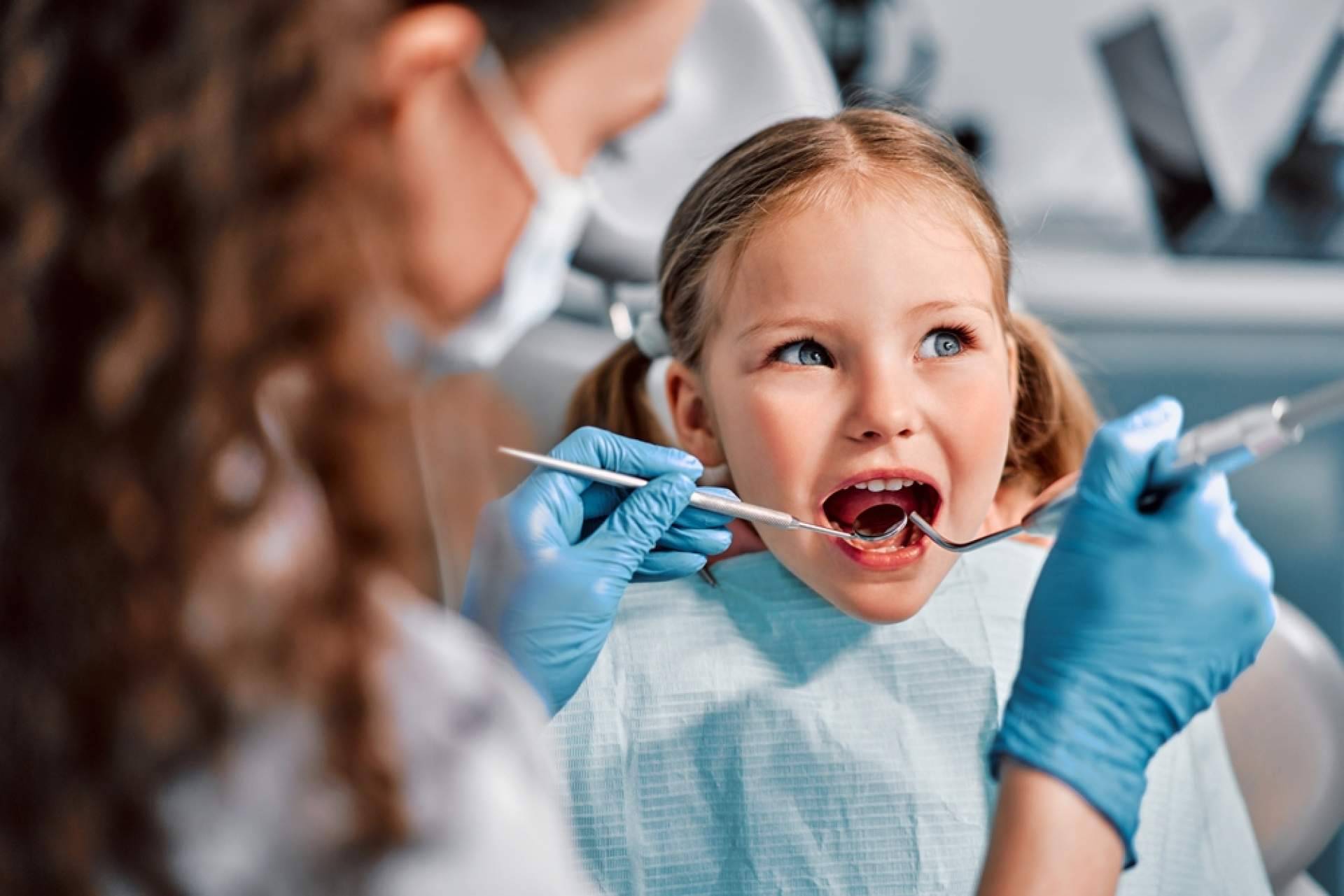¿Cómo cuidar la salud bucal de los pequeños?, por los especialistas en odontopediatría Madrid de InterORALIA