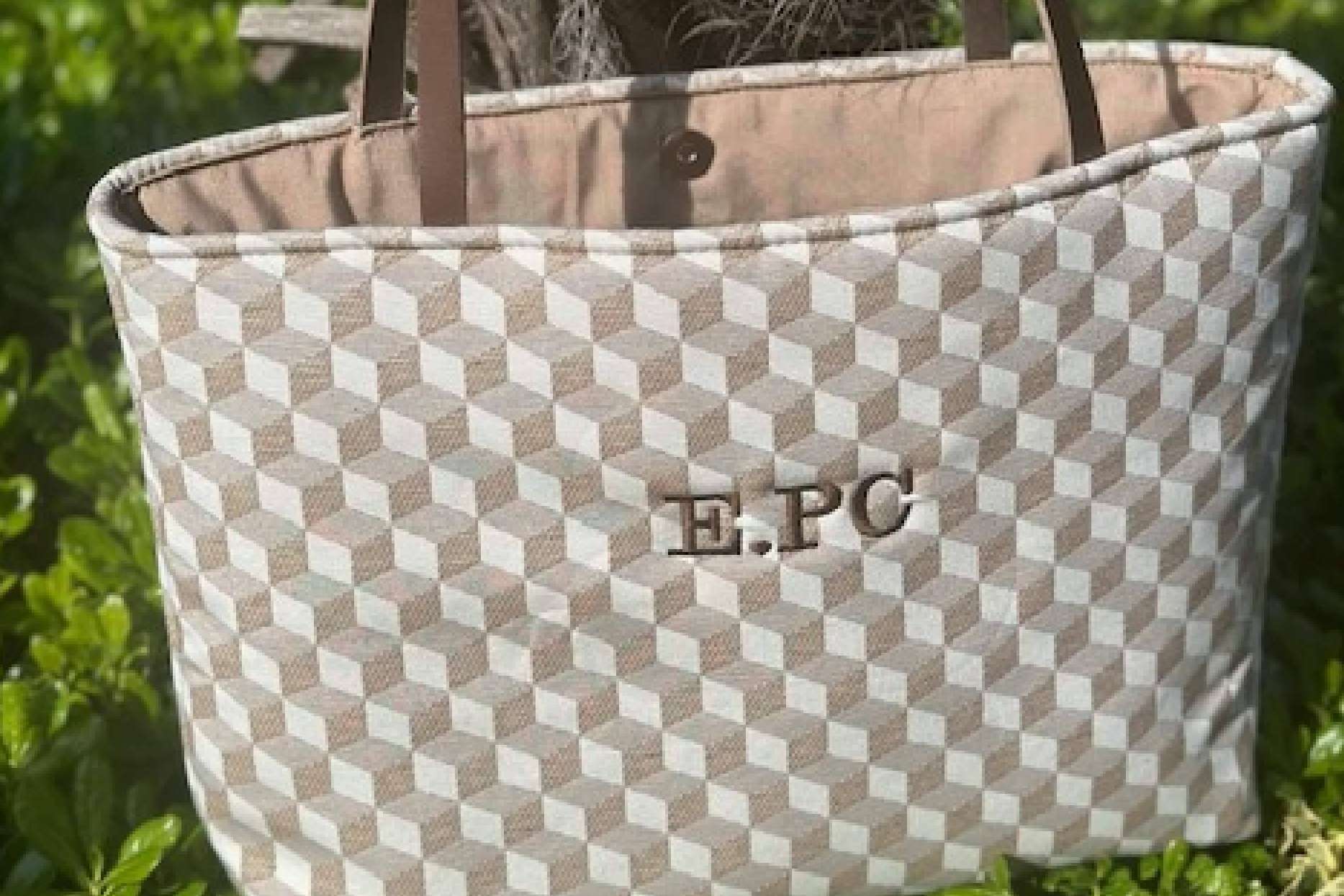 Sac&Bags consigue un interesante éxito mediático con sus shopper artesanales