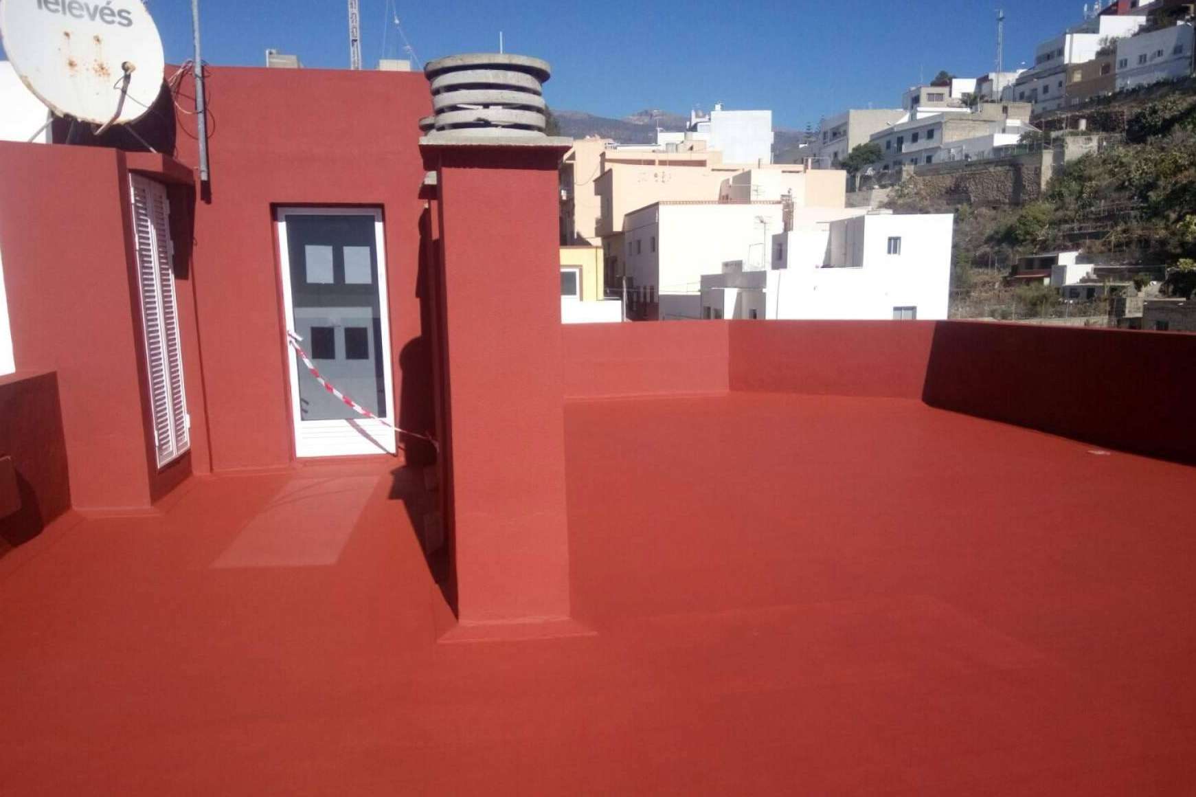 La importancia de las reparaciones e impermeabilizaciones de cubiertas, explicado por Para-Aguas Canarias