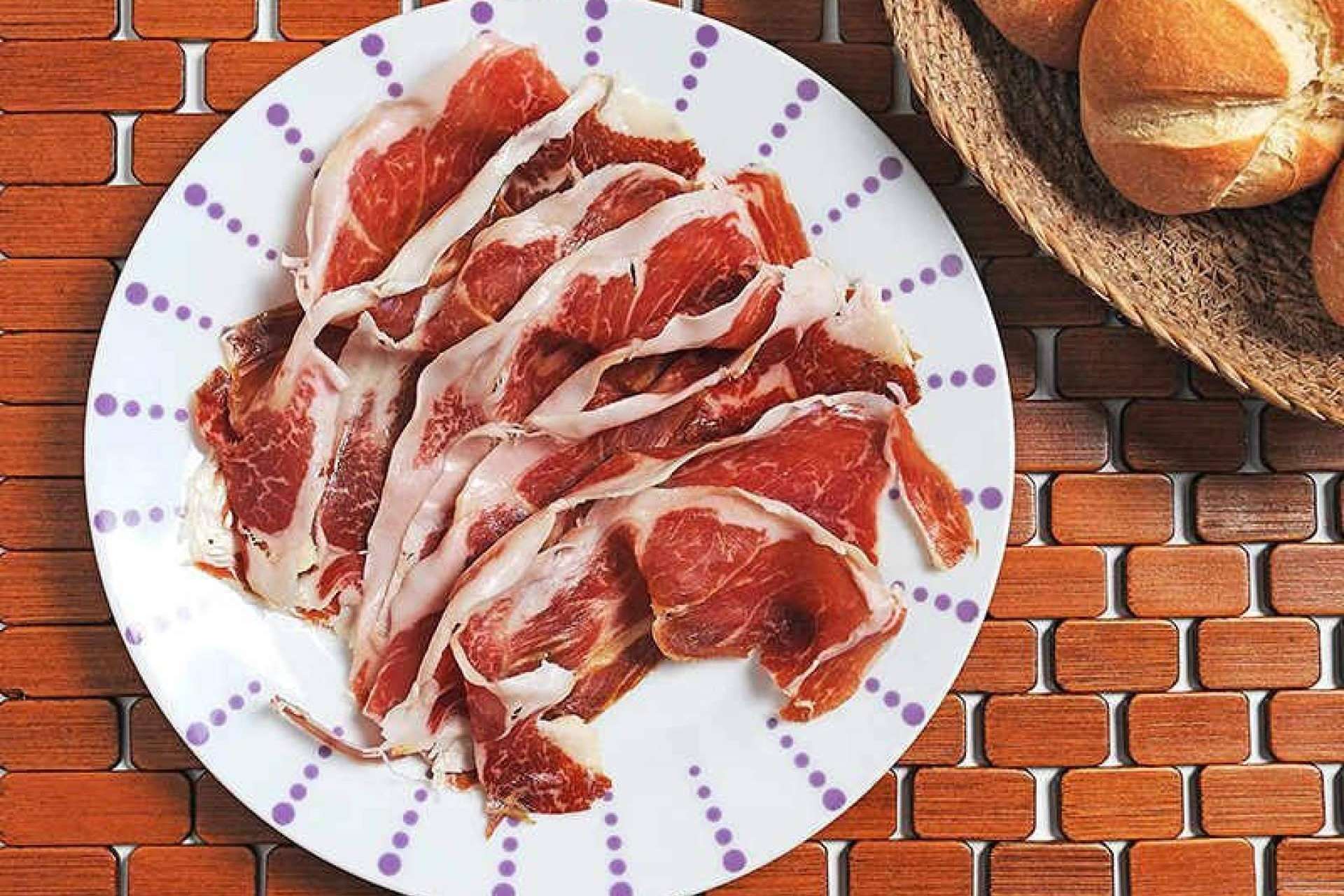 Con Gastronomic Spain comprar jamón en Teruel es más fácil y práctico