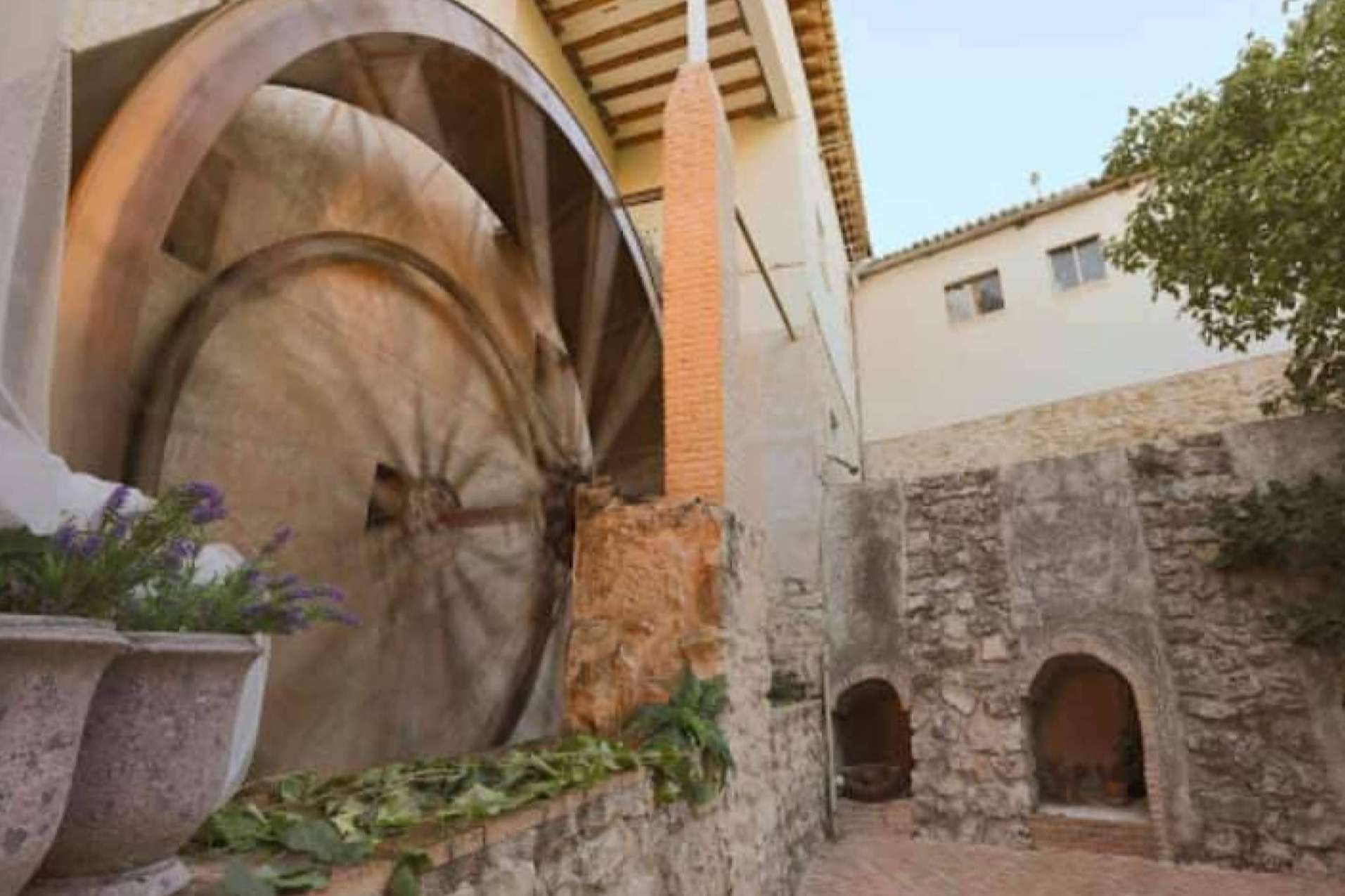 Spa Rural Pastrana destaca con sus zonas de baño naturales, masajes y tratamientos de spa