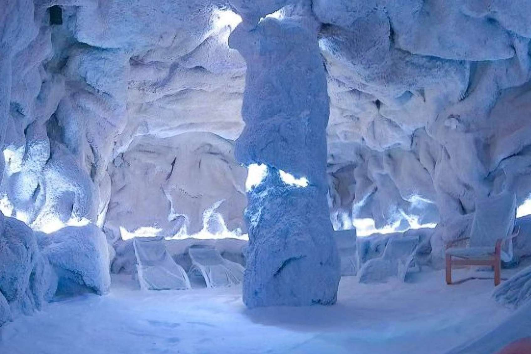 Saltium ofrece Haloterapia en Cuevas de Sal para combatir alergias de primavera