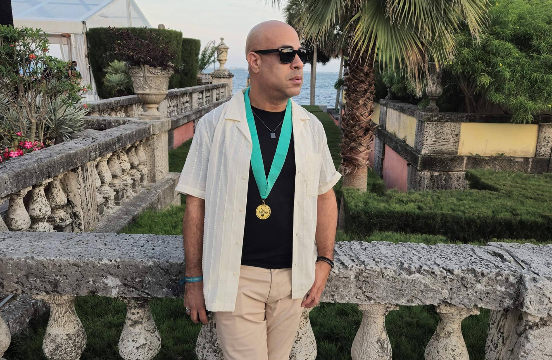 ASCAP 2024 honra a Berto Trébol Clan por 'Rumbatón' de Daddy Yankee y lo celebra con su nuevo sencillo 'No Sé' junto a JSound