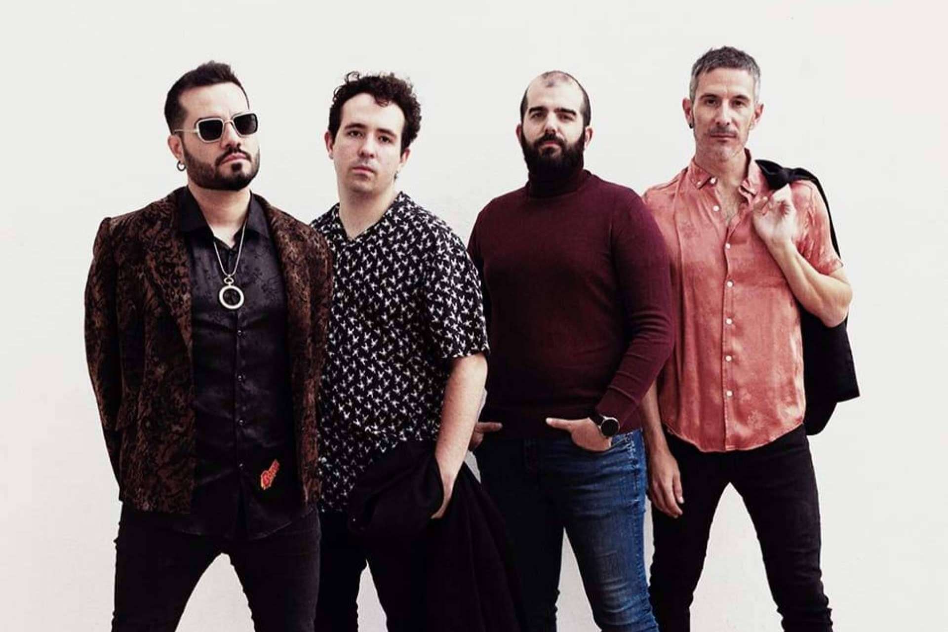 La banda Venus Astra hace el lanzamiento de su primer trabajo, 'Sin que el universo se inmute'
