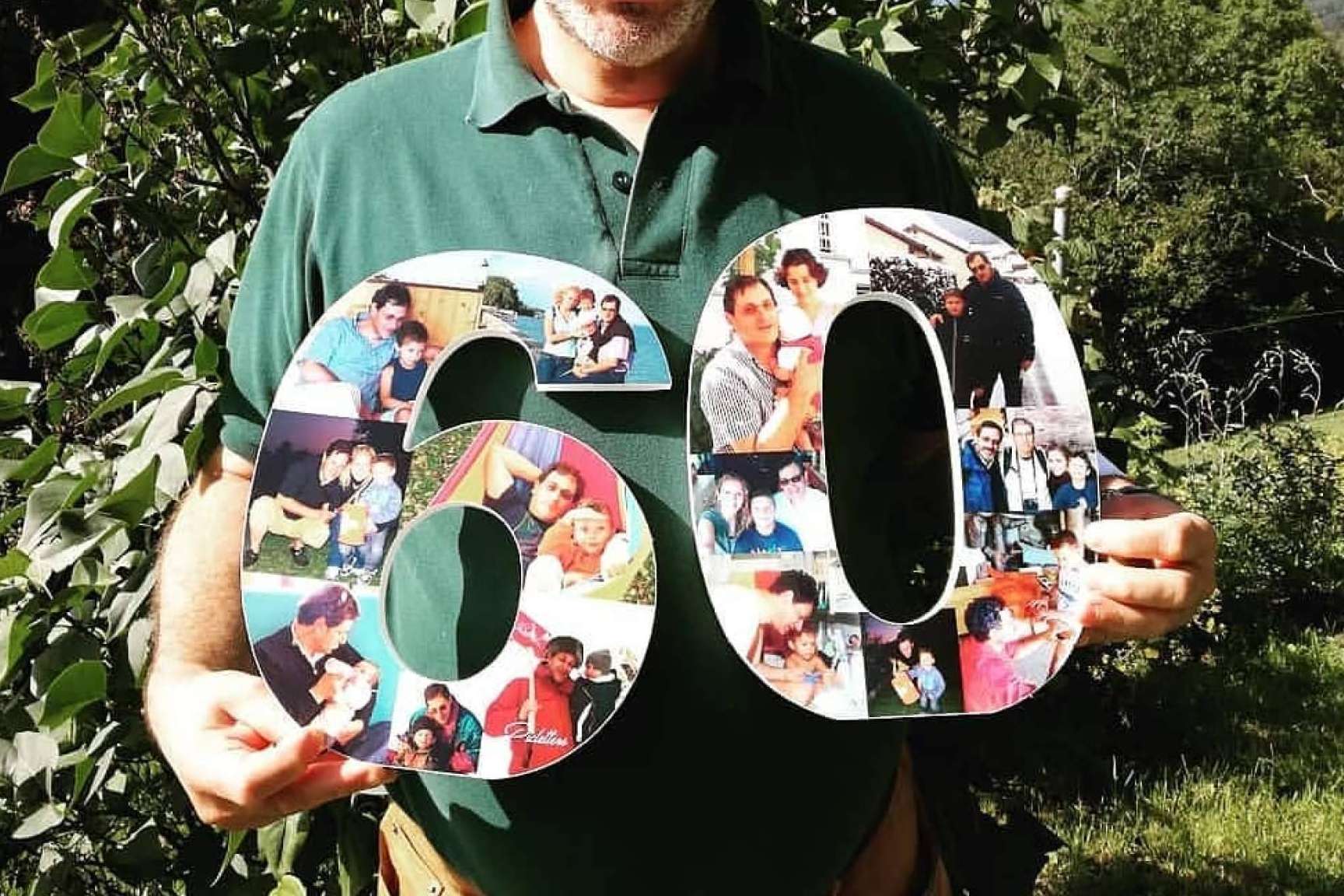 El número del cumpleaños decorado con fotografías, un excelente regalo
