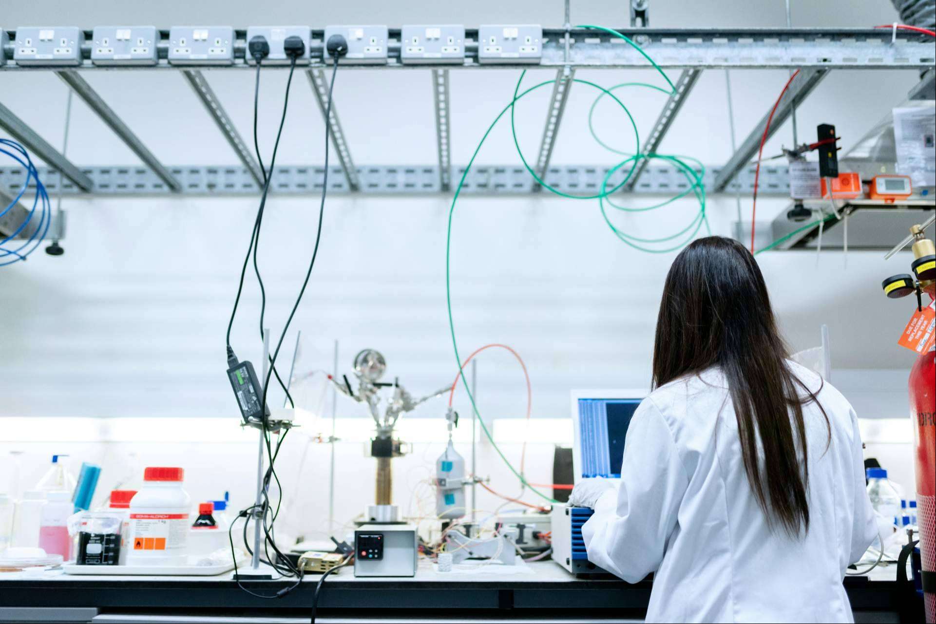 TLR+ ofrece integración de equipos profesionales, empresariales e investigadores para el desarrollo de proyectos