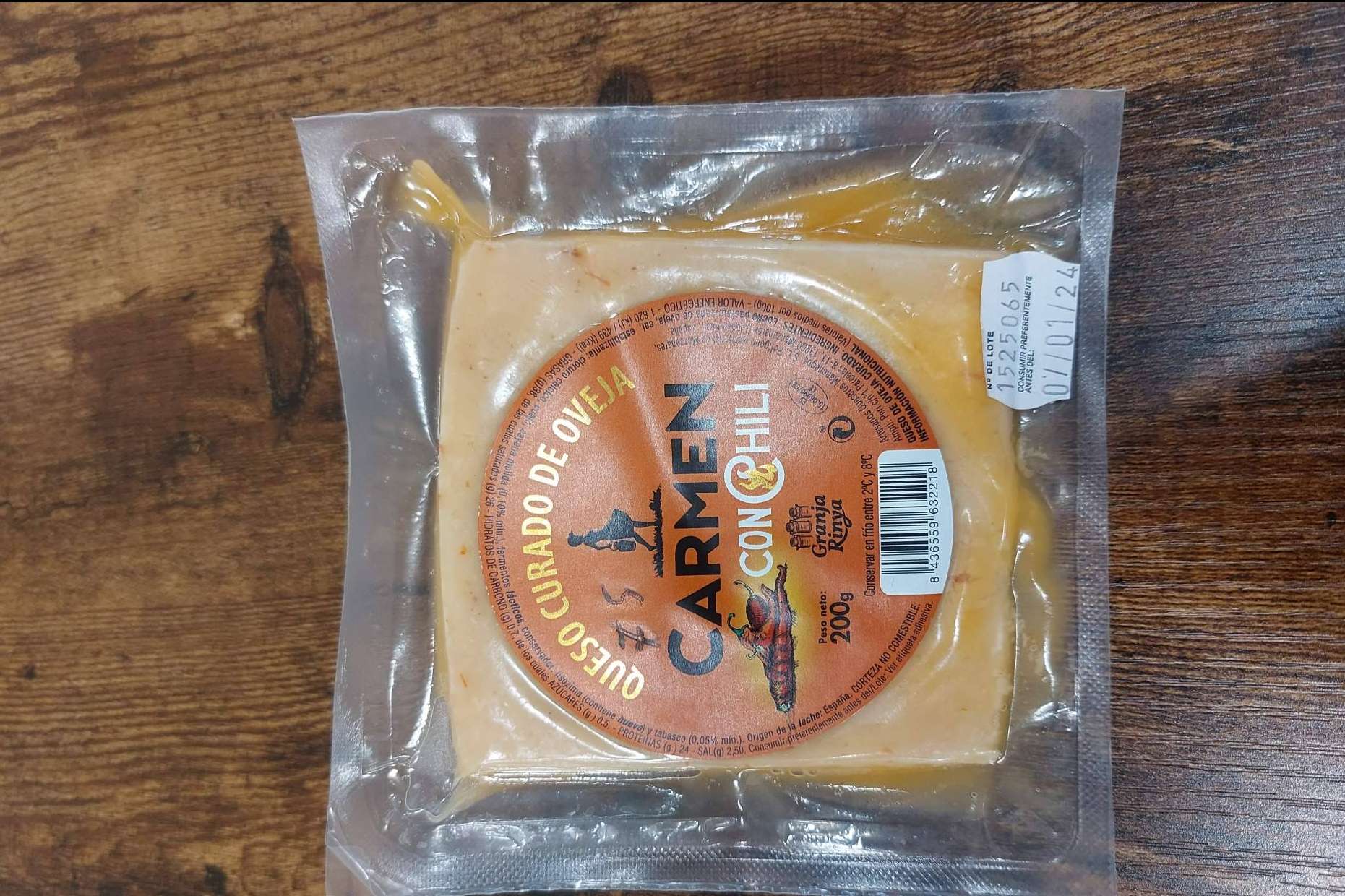 El queso de mezcla, una pieza ideal que combina lo mejor de los quesos de cabra, oveja y vaca
