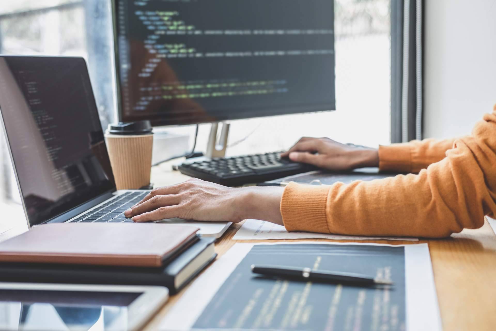 Insurgente asesora la creación de páginas web con Webflow o Wordpress