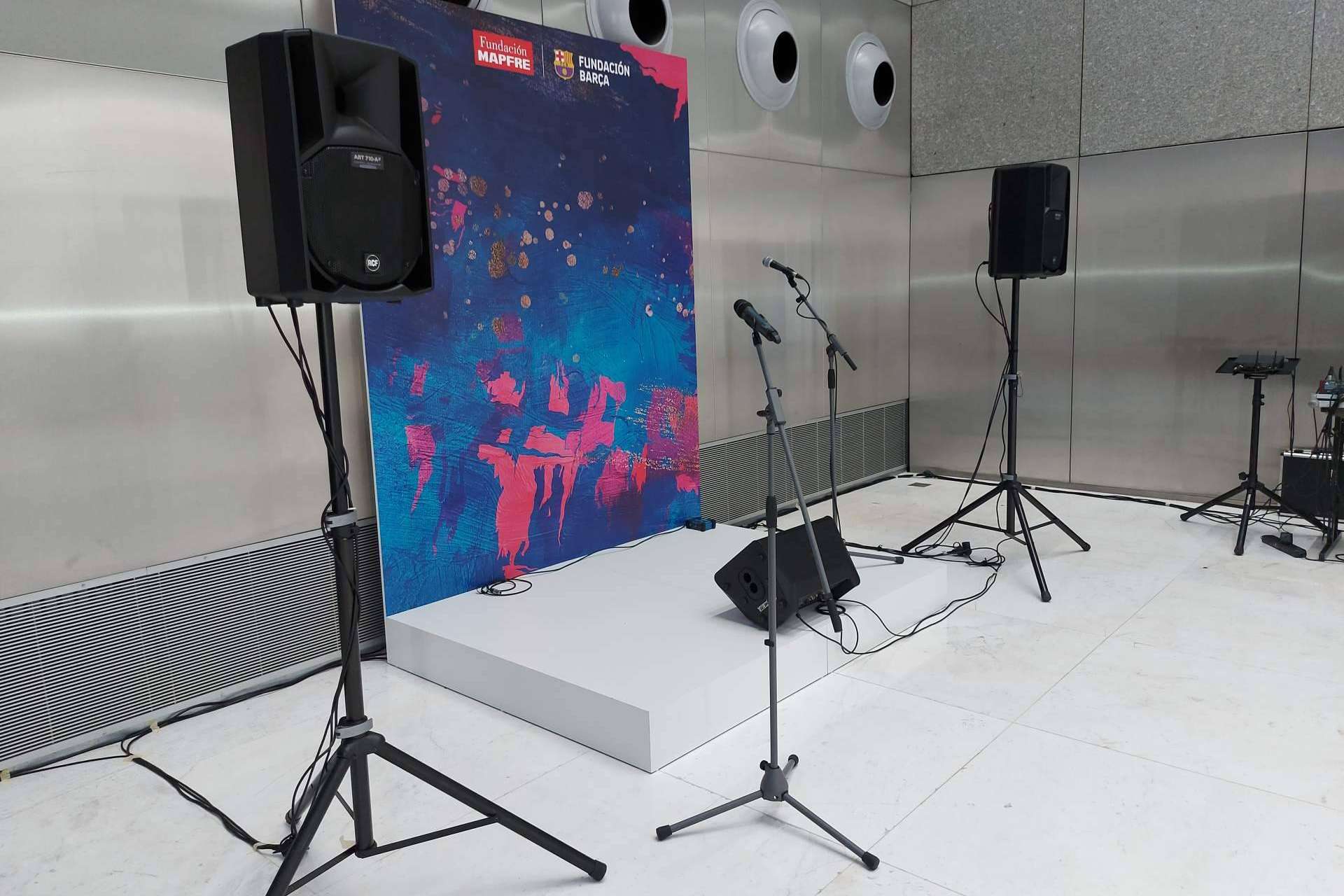 La importancia de la elección de equipo de sonido adecuado para eventos, por Audiovisuals ASB