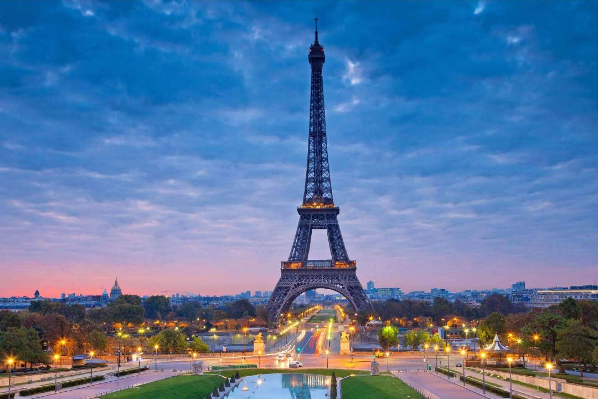 Redmoving destaca con su servicio especializado de mudanzas a Francia