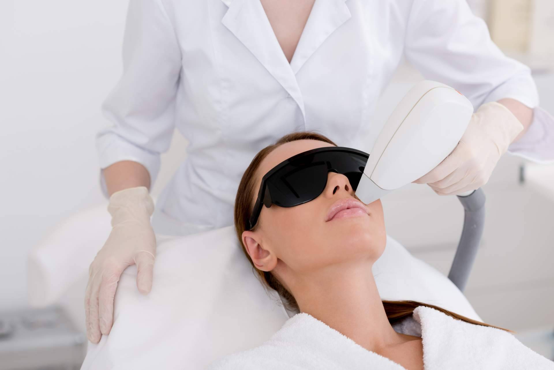 Eliminar marcas de acné con tecnología láser de Centro Estética El Pilar