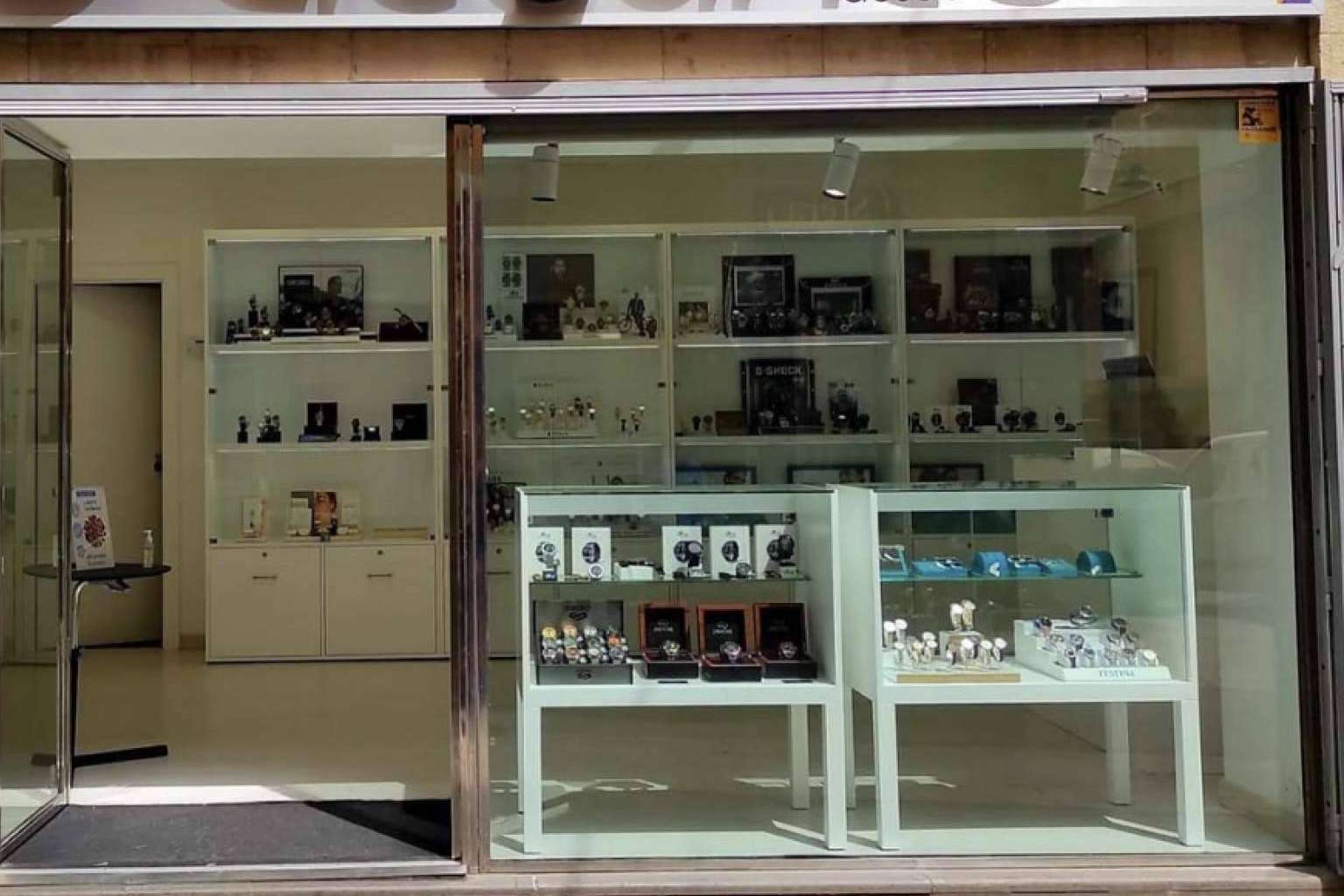 Regalos navideños de joyería y relojería de primer nivel para sorprender en estas fiestas, de la mano de Elegance