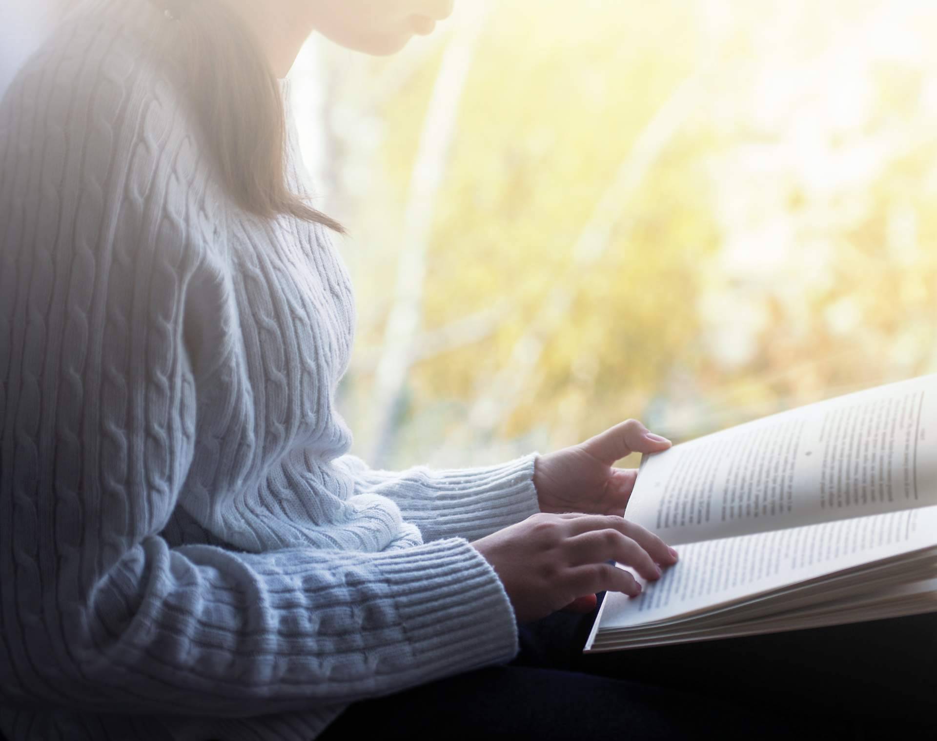 La importancia de conocer las opiniones sobre una editorial antes de publicar un libro