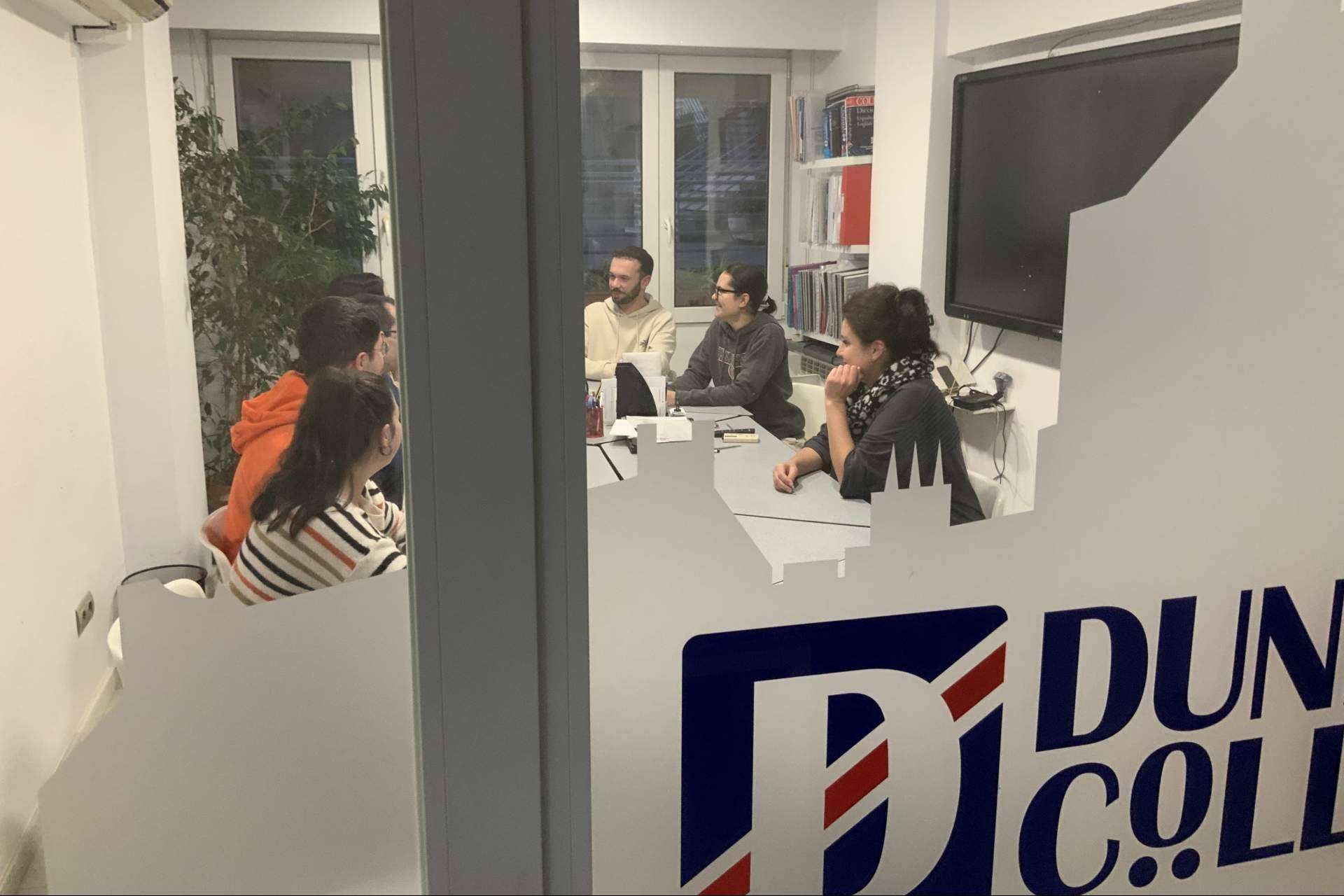 Dunedin College, la academia de inglés en Granada con garantía de éxito en exámenes de Cambridge y Aptis