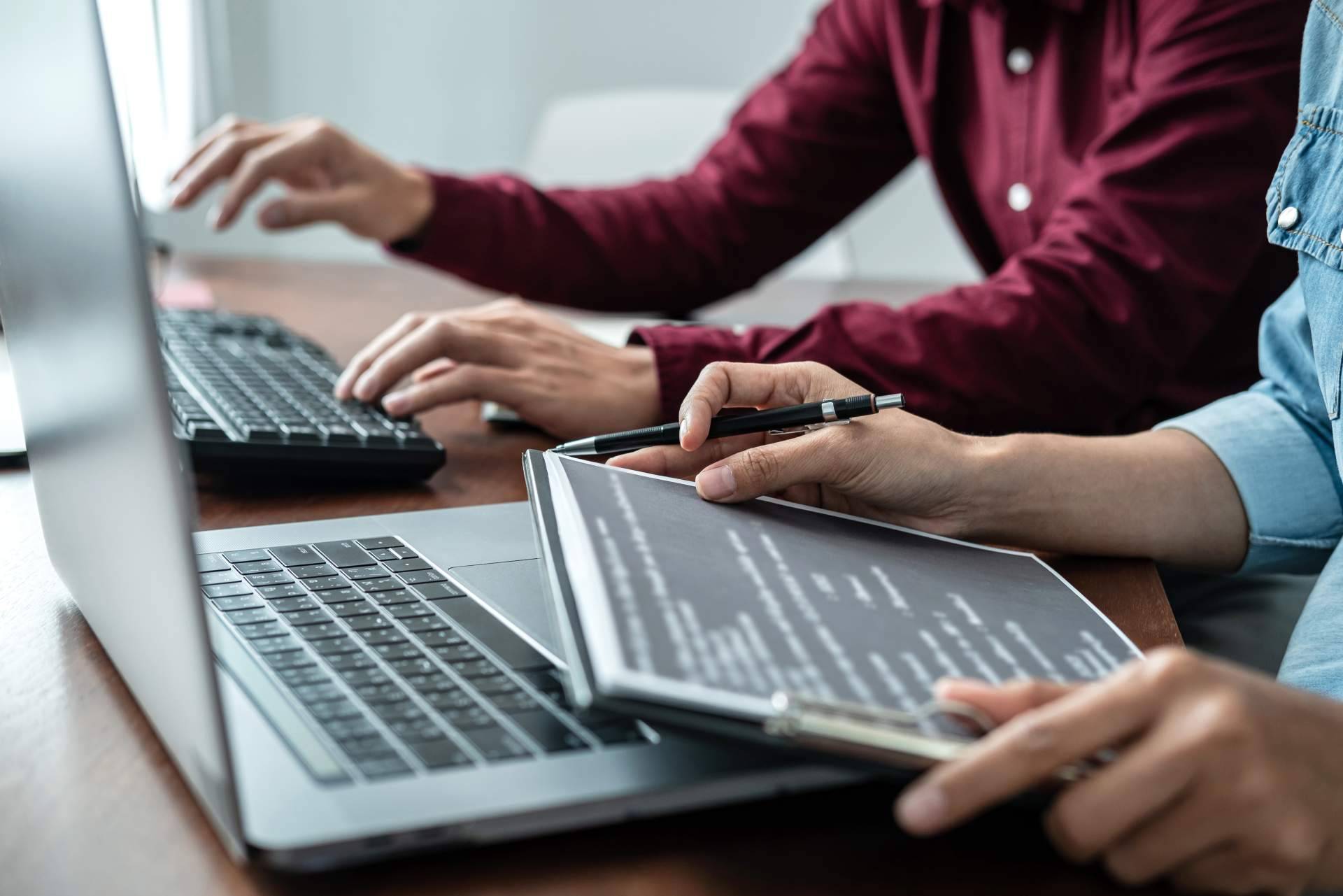 Cómo conseguir el certificado digital de persona jurídica de forma sencilla y rápida con Gestiones24