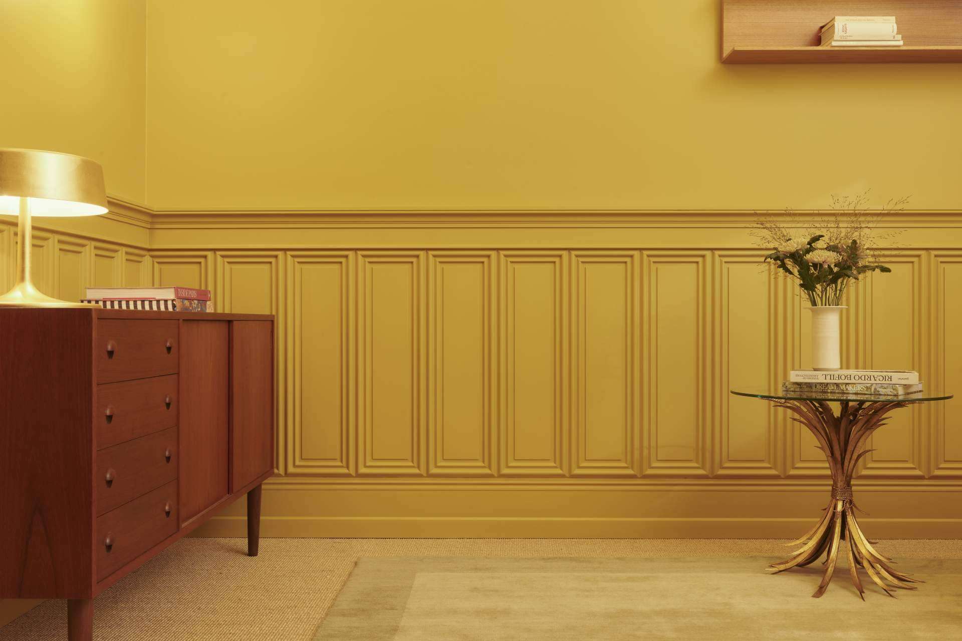 Orac, elegancia y estilo con molduras decorativas innovadoras