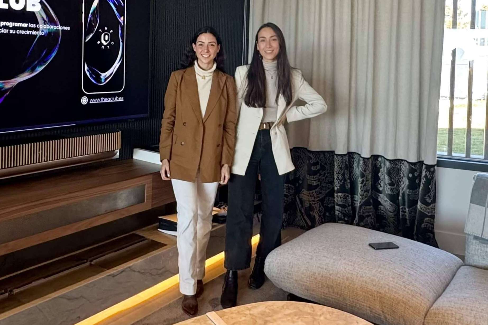 El 'Tinder' del marketing; Dos hermanas revolucionan la conexión marca-creador