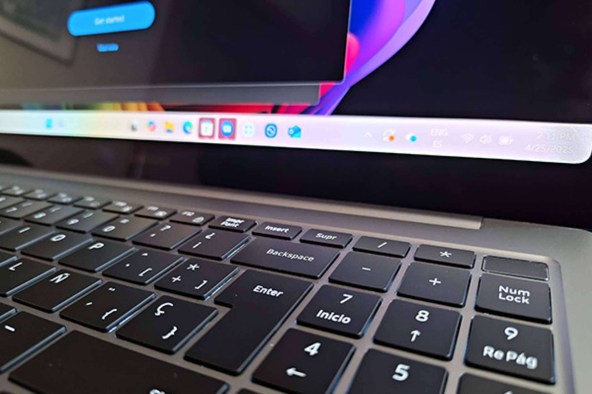 Análisis del Galaxy Book5 Pro por Digital Biz Magazine destaca su potencia y ligereza