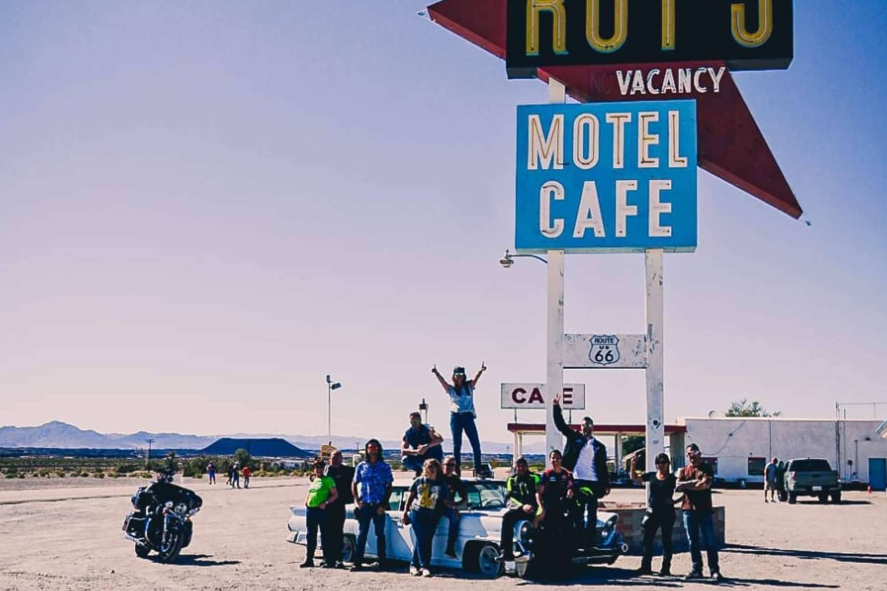 Viajar en moto por los rincones más sorprendentes del planeta, el sello de Motorbeach Adventures