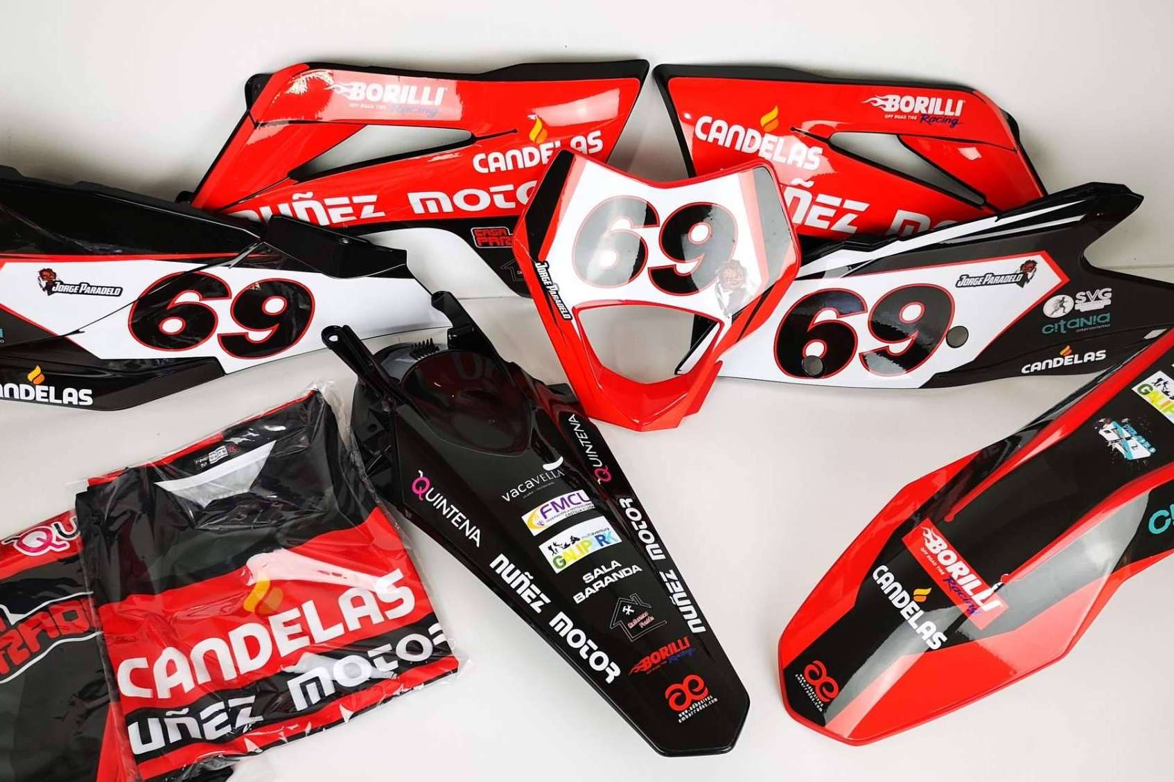 Kits de adhesivos personalizados mas kit de plásticos para motos off-road