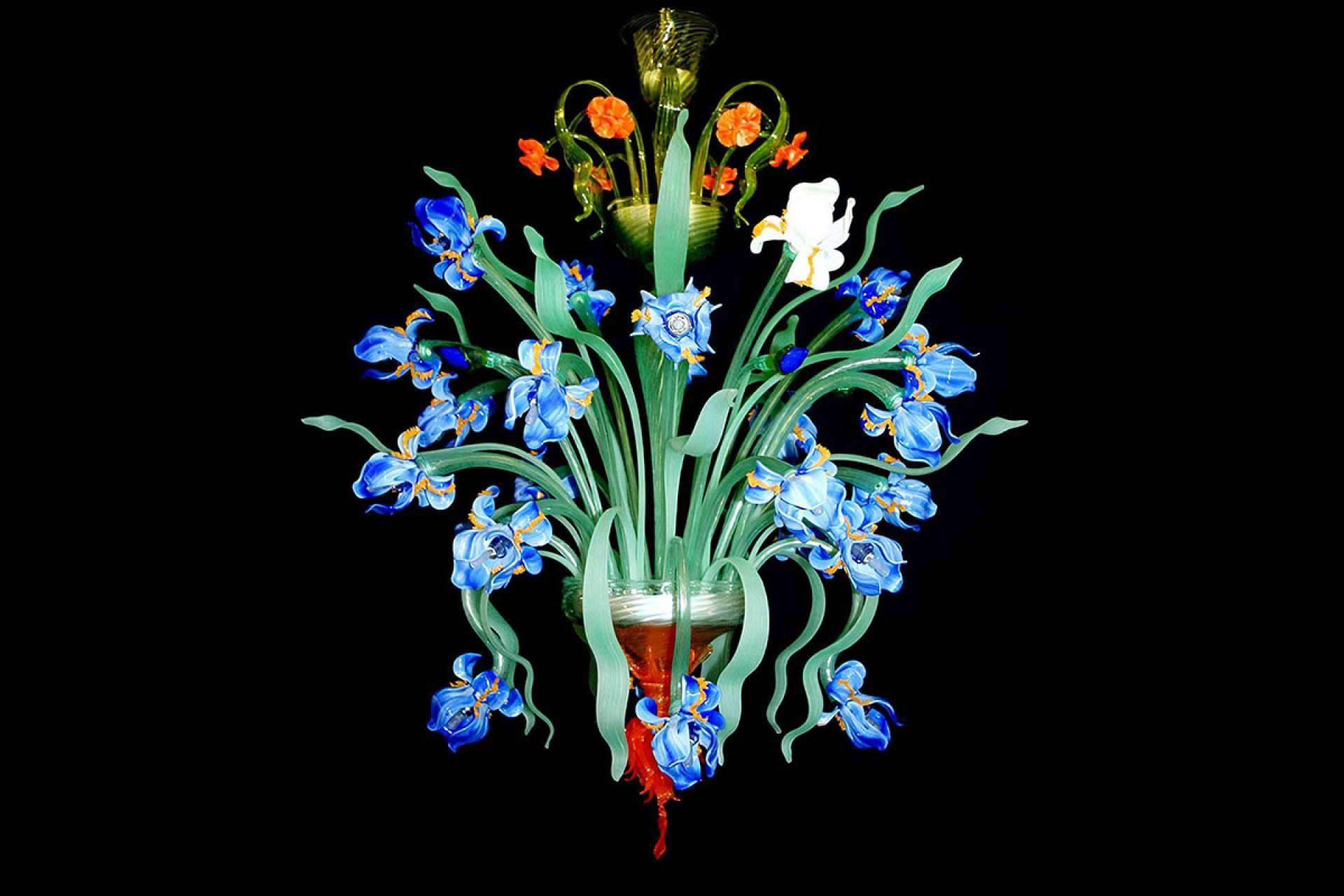Venice Arte revaloriza el cristal de Murano con lámparas que fusionan arte y luz