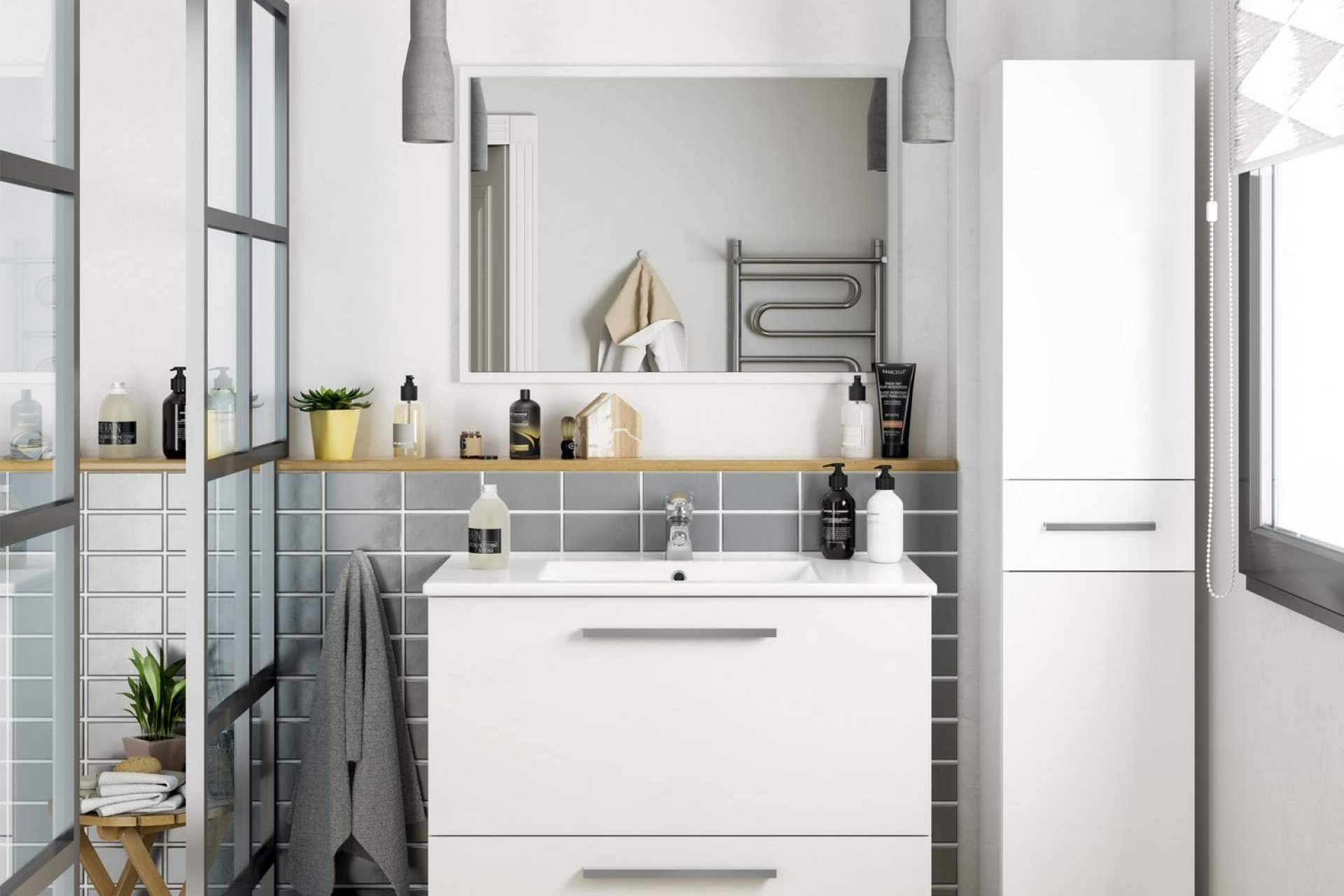 Últimas unidades de los muebles de baño con lavabo en Top Mueble