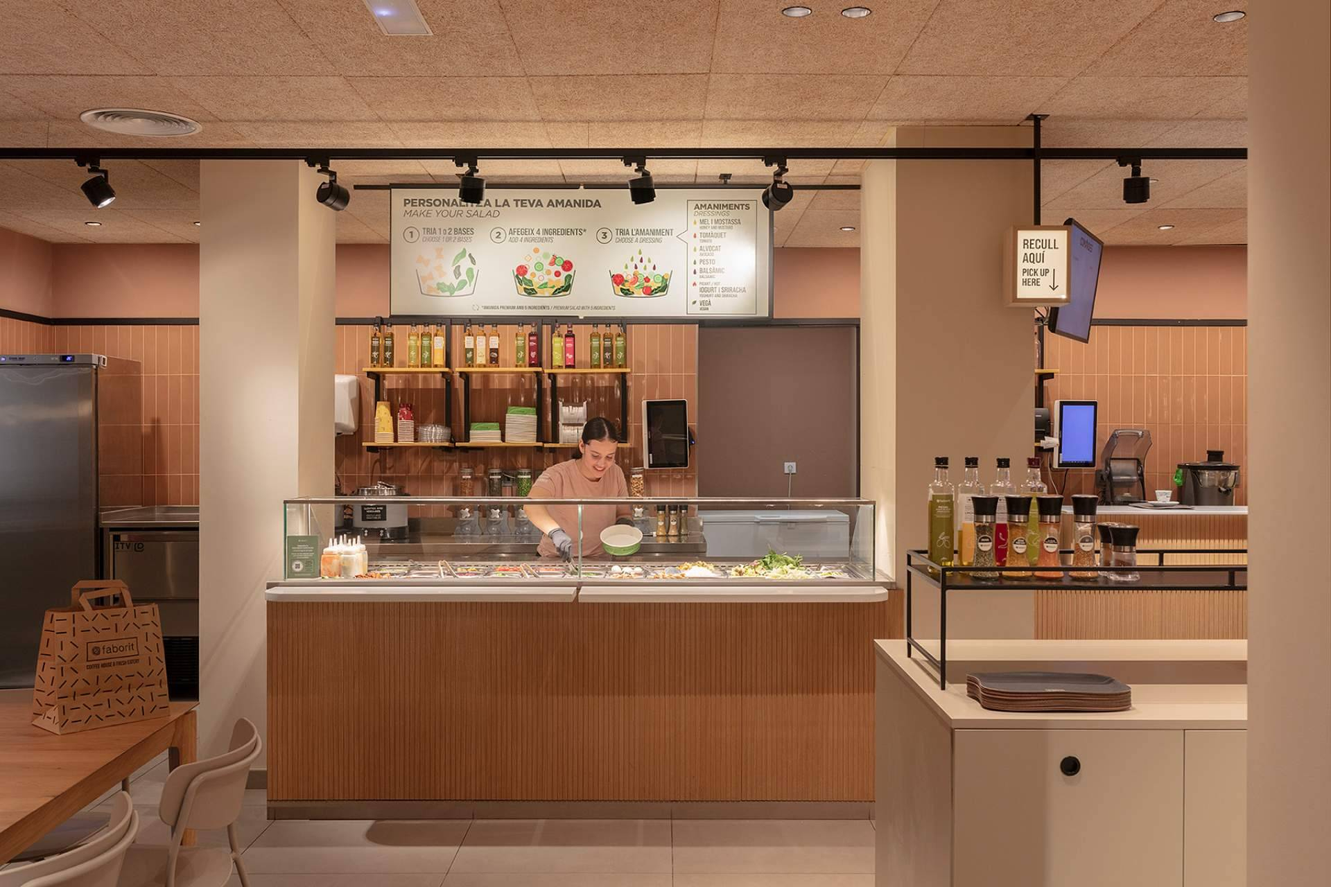 Interiorismo que comunica; así transforma INDAStudio los espacios gastronómicos de Barcelona