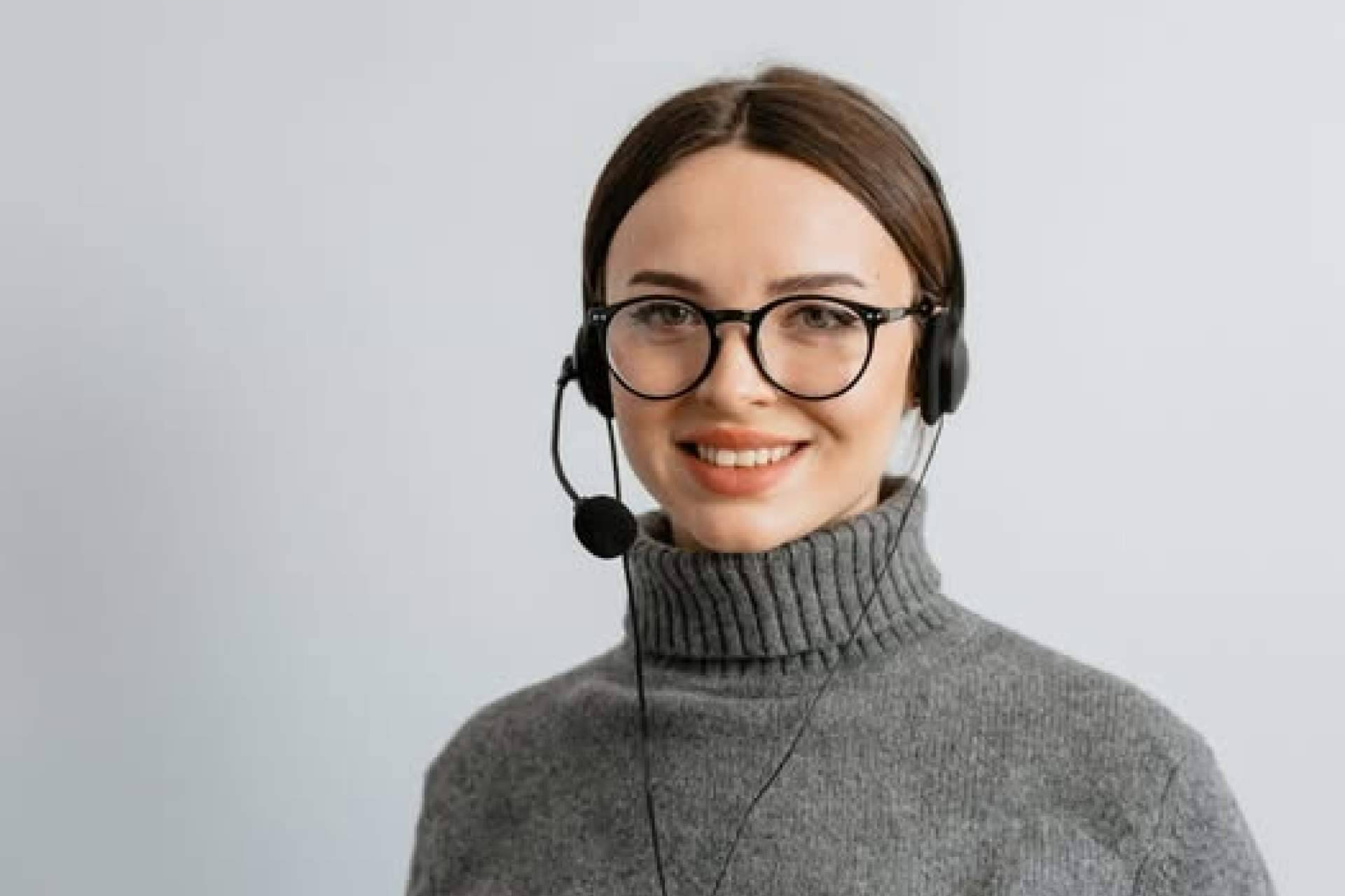 SVAE ofrece gestión profesional de WhatsApp con secretaria virtual disponible todo el día