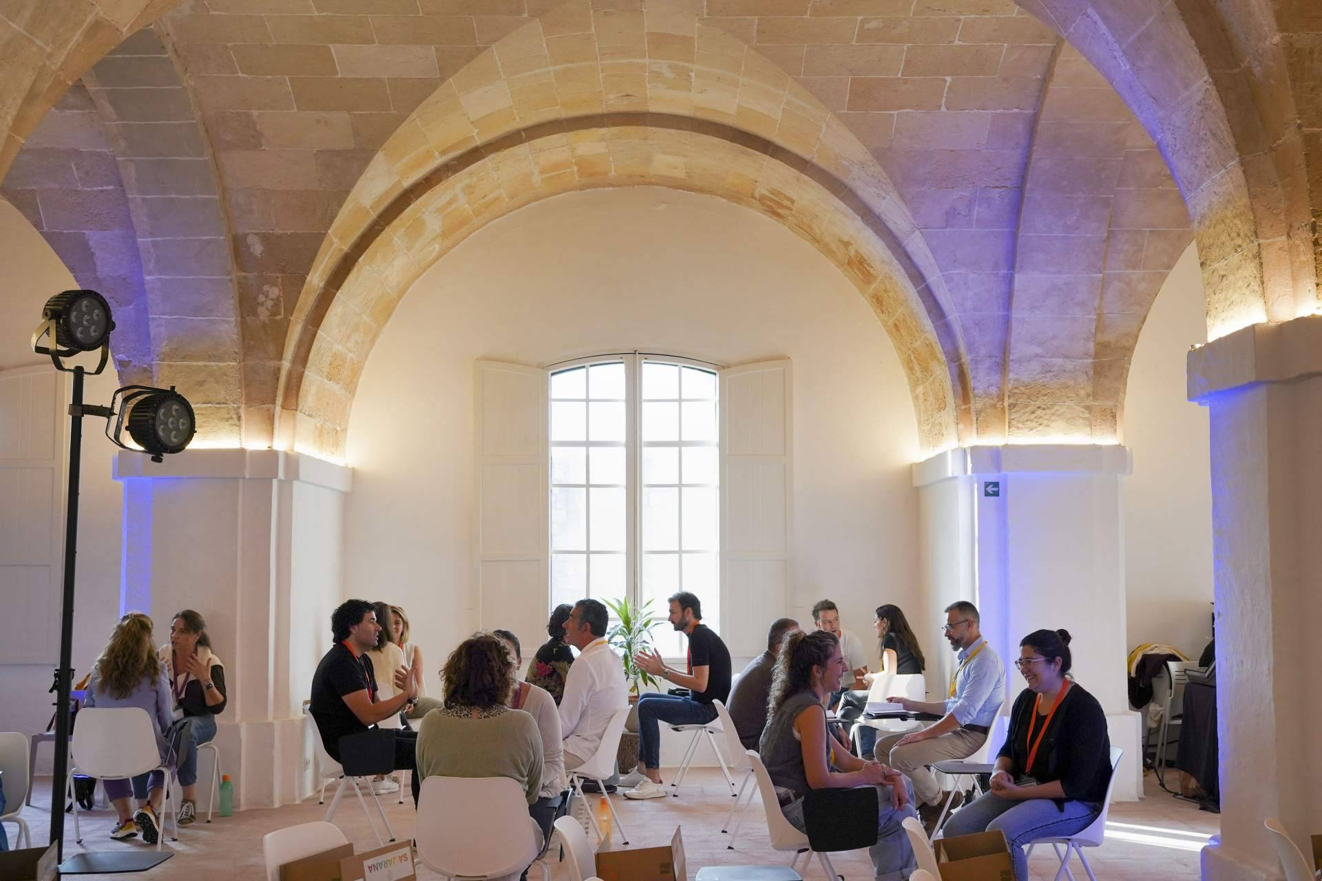 Sa Jarana KM0; la experiencia formativa en Menorca que impulsa equipos con retorno medible