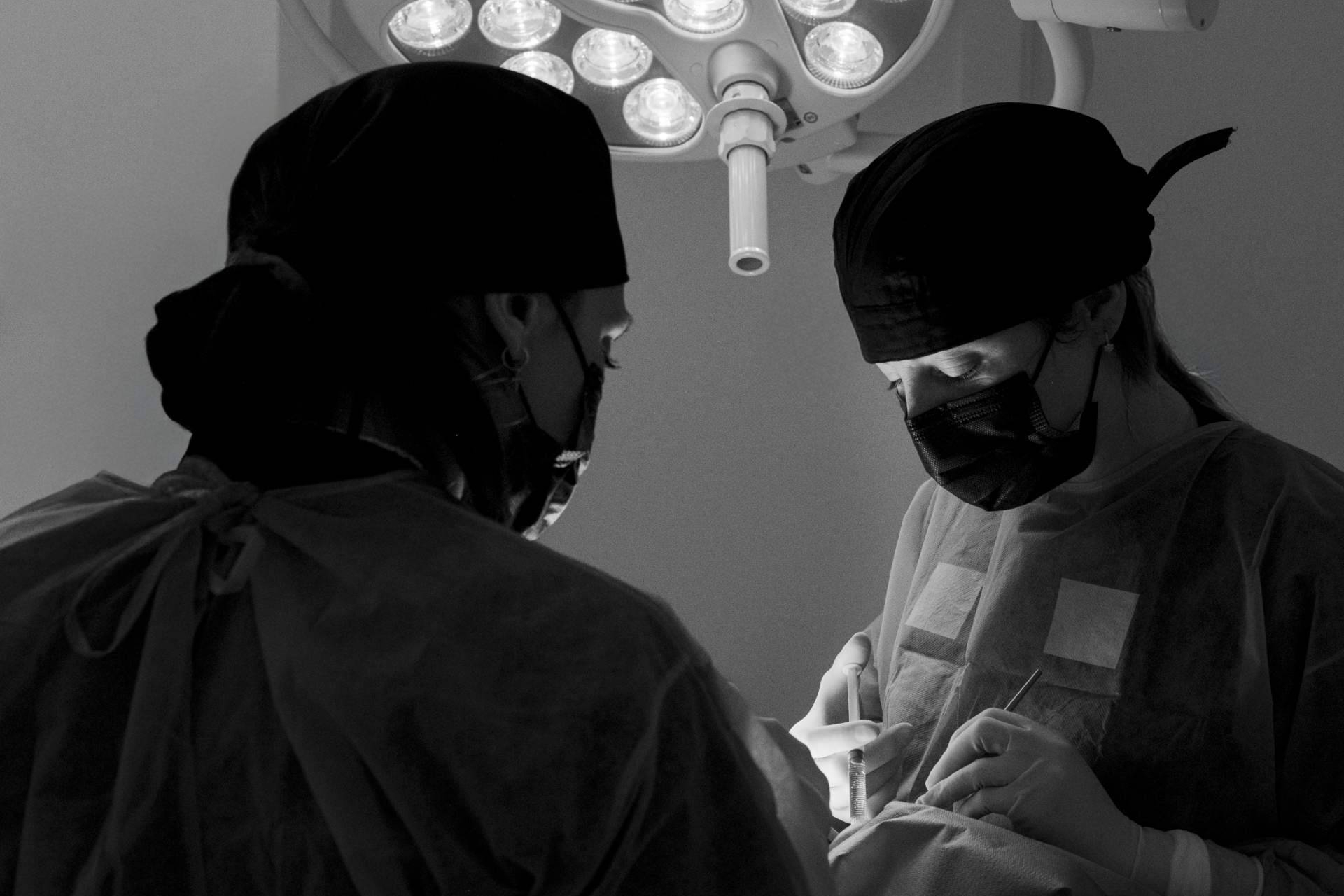 Exö Höllenback destaca los requisitos médicos para aplicar sedación consciente con todas las garantías