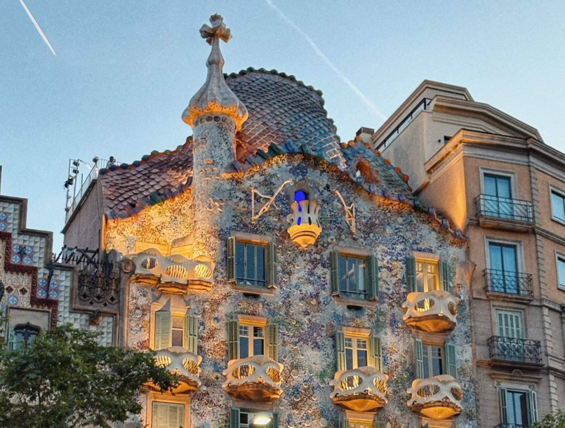 BarcelloniAmo revoluciona el walking tour en Barcelona con rutas temáticas en italiano