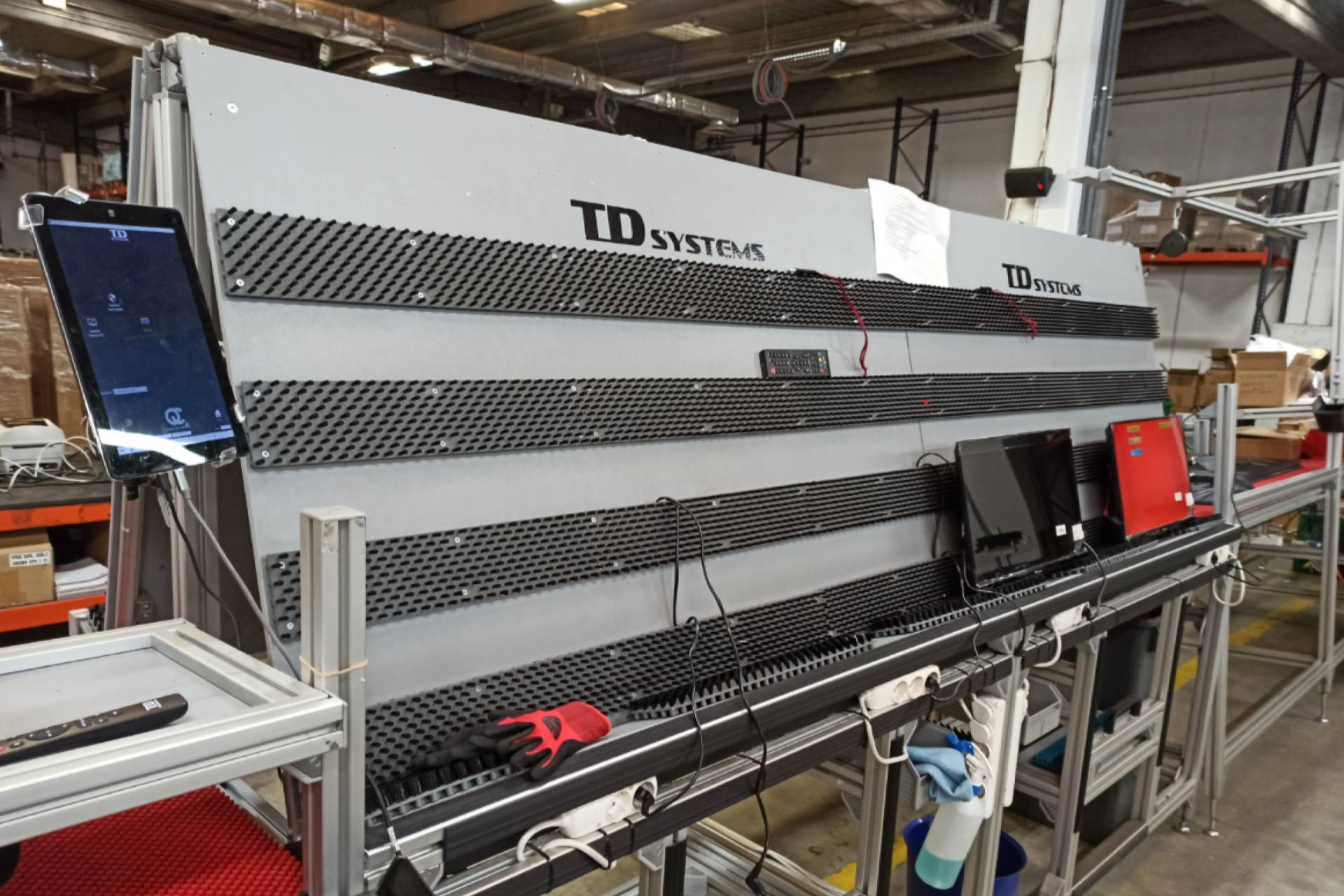 Tesla Electrónica e Ingeniería S.A., la empresa española que impulsa la marca tecnológica TD Systems