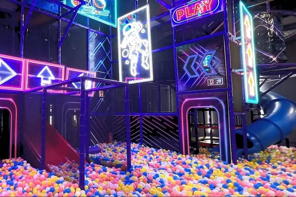 Parque de bolas en Madrid; una propuesta de ocio dinámico para familias y grupos