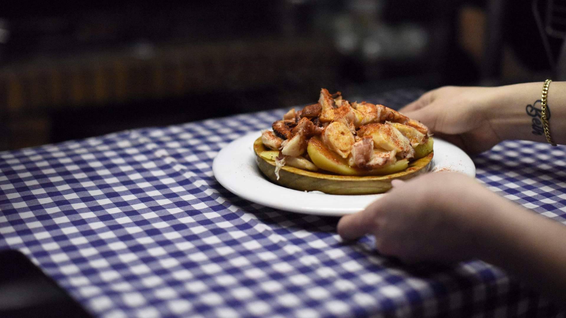 Pasa Tapas, auténtica cocina mediterránea en el corazón de la Barceloneta