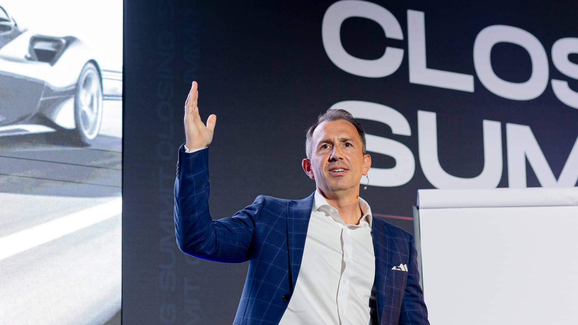 La firma Alfonso y Christian refuerza la formación en ventas profesionales con un enfoque práctico y estratégico